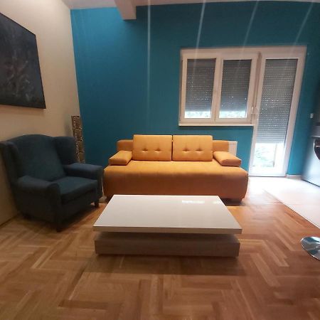 Apartment Nikirent Banja Luka Buitenkant foto